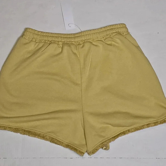 Gilli distressed hem mustard colored lounge women shorts SZ Small - Picture 8 of 14